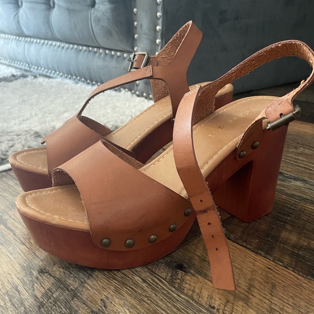 Madden Girl wooden heels
